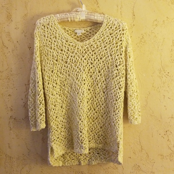 Sweater - Picture 1 of 4